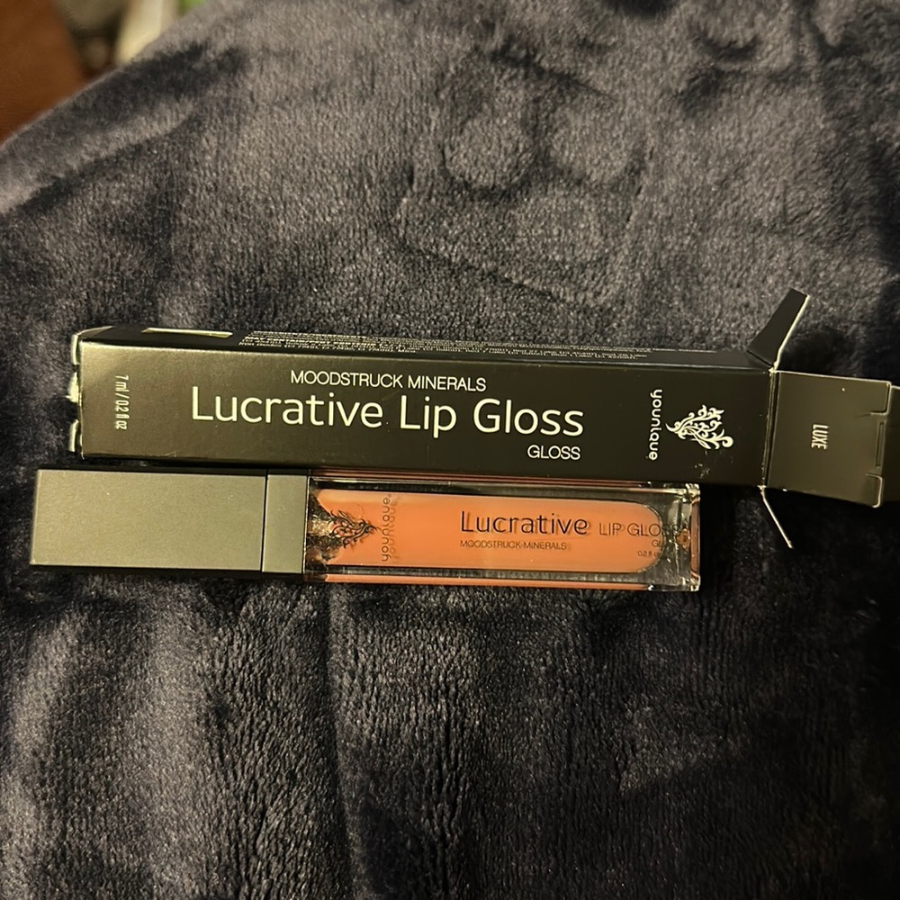 Younique Lucrative Lip Gloss